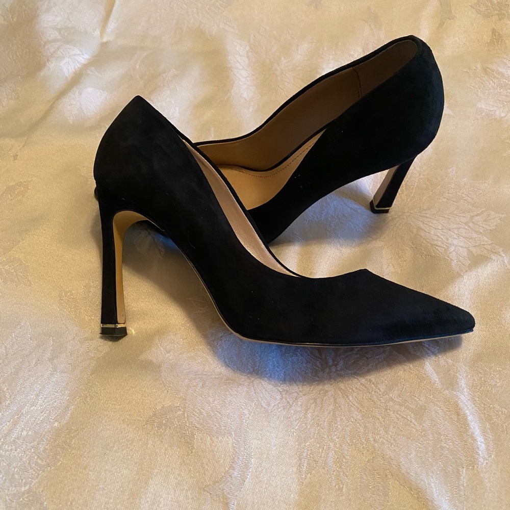 White House Black Market Elegant Black Heels